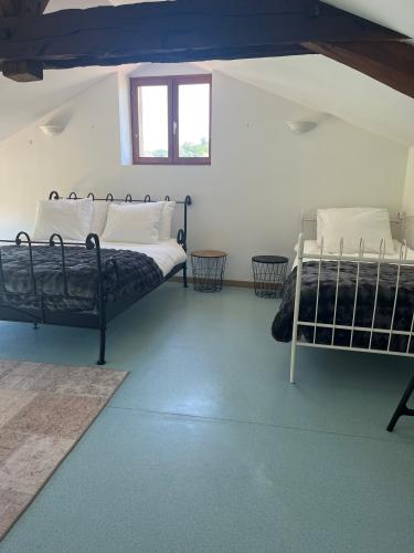 g5_boven_2_bedden_goede_vloer