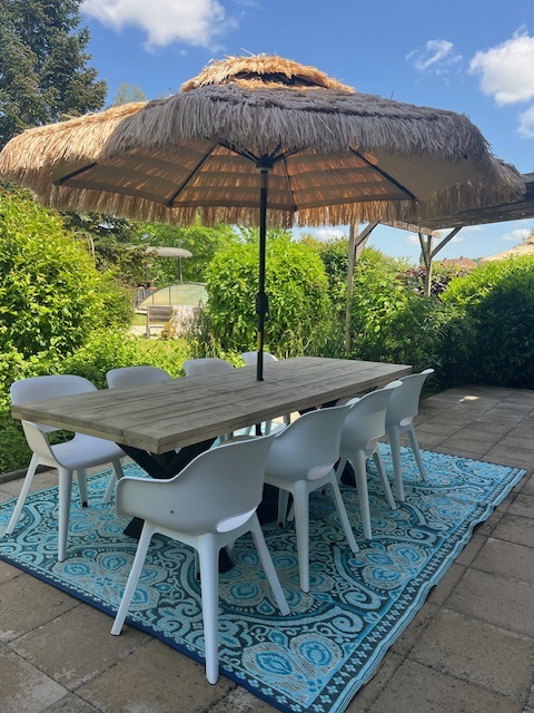 Gite 4 terras en kijkje op zwembad